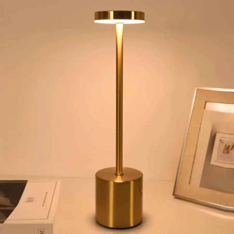 Creative-Table-Lamp-Ligga-Abajur-Classico-LED-Mercado-Ligado